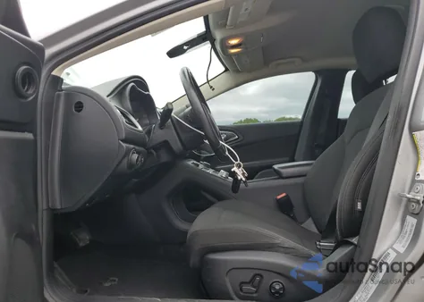 2015 Chrysler 200 Limited из США, поврежденный, VIN 1C3CCCAB8FN734469